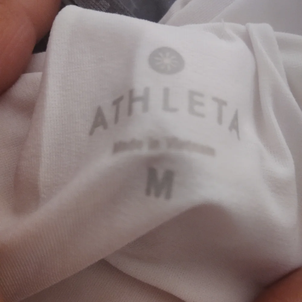 ATHLETA Incline Athletic Tank - Size Medium - Picture 7 of 7